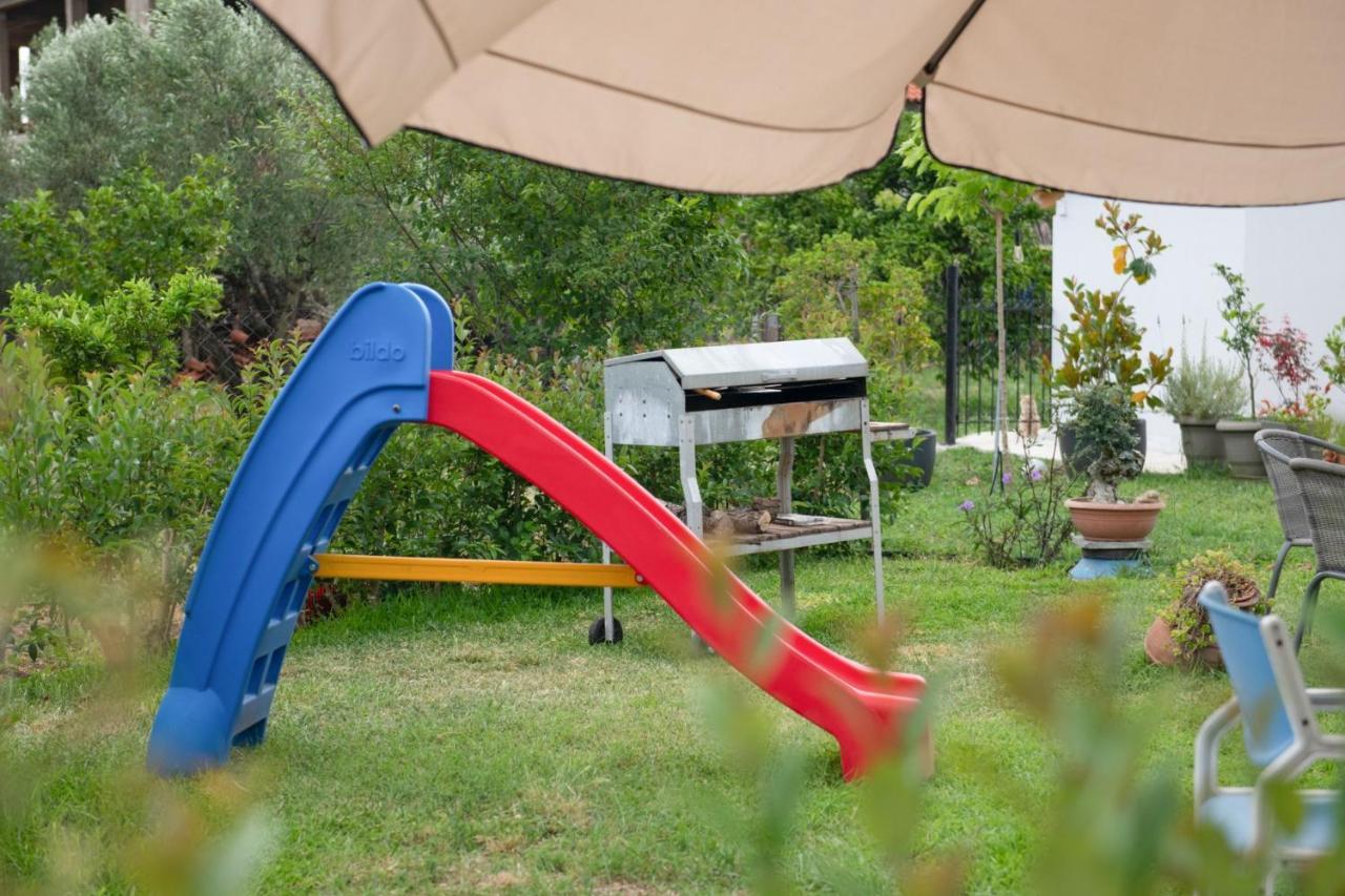 Appartement Agrikia Tis Vasilikis à Ormília Extérieur photo