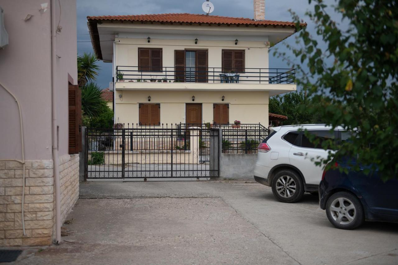 Appartement Agrikia Tis Vasilikis à Ormília Extérieur photo